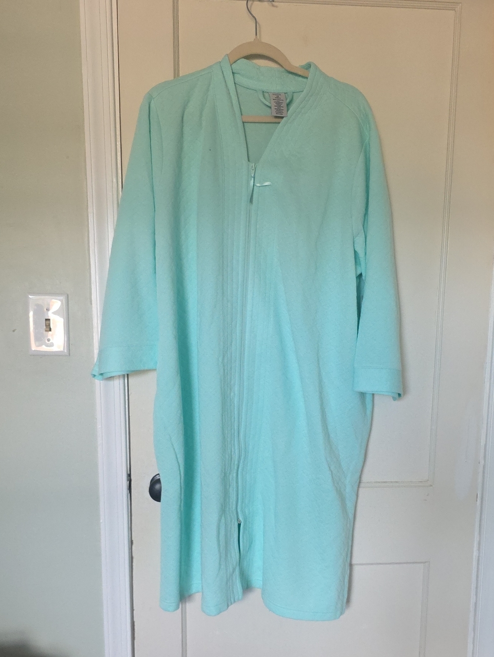 croft & barrow Mint Green Zip-Front Classic Duster Robe 3/4 sleeve